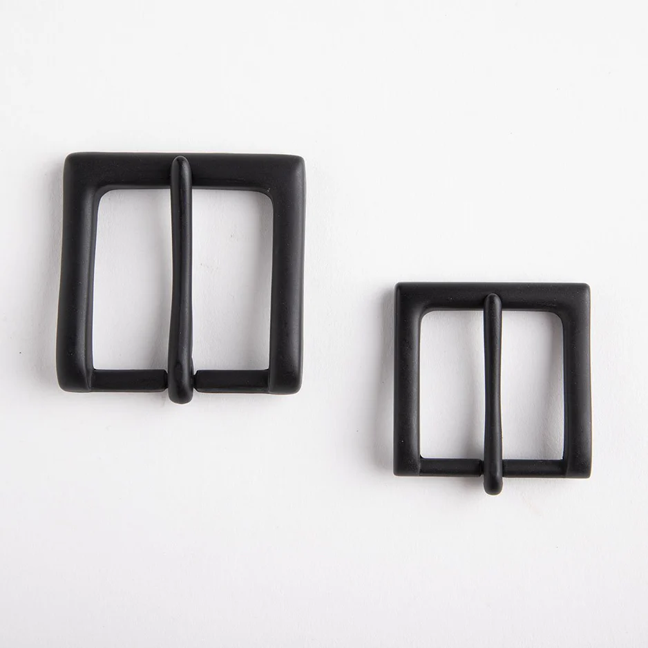 Bandera buckles, Black, Tandy leather.
