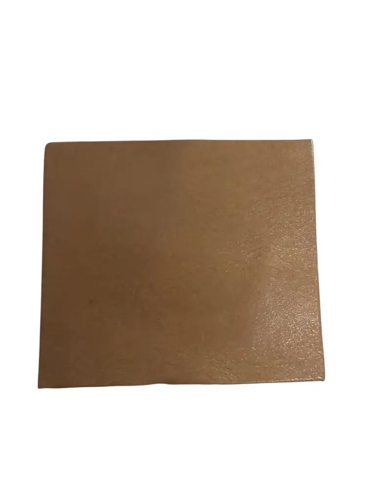 Leather Beige German calfskin. 