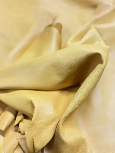 [CHE-A] Cuir de Chevreuil. Grade A. (VM28)