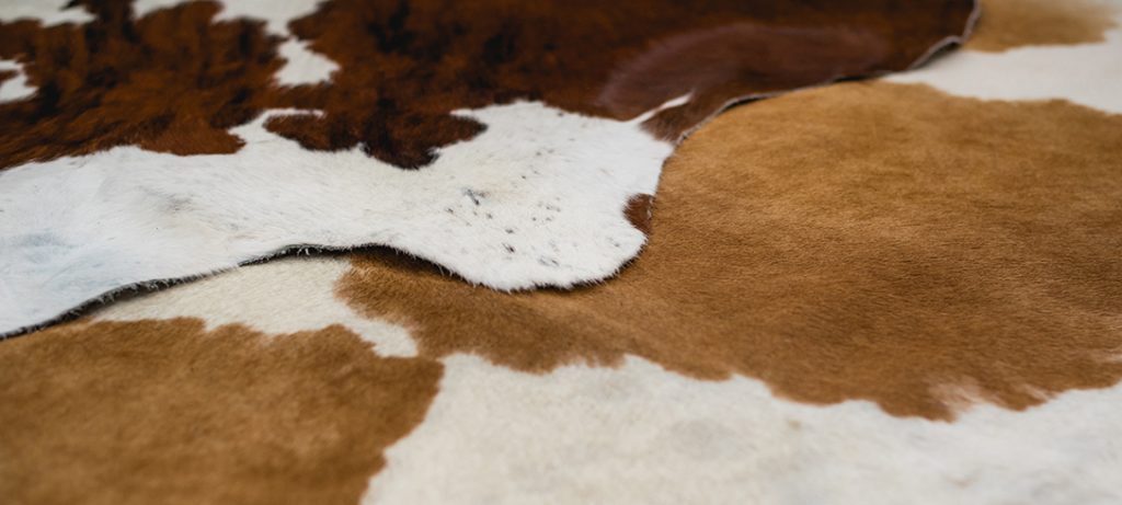 1PCS Vrai Cuir Blanc Peau De Vache Masquer première couche Cowhide Leather Craft Tissu 
